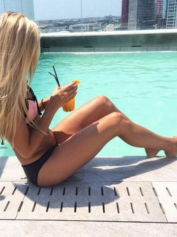 Люба Рыжая Массажистка